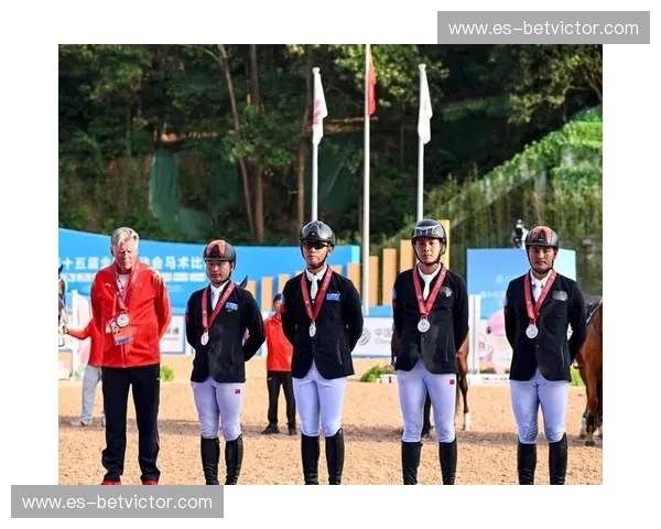 全运会总决赛:光与汗交织的荣耀之夜 全运会总决赛:光与汗交织的荣耀之夜